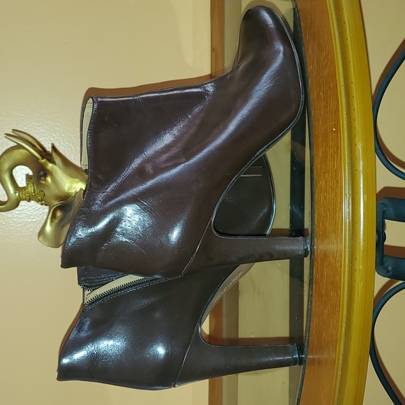Nine West size 11 Brown ankle booties - Picture 5 of 10
